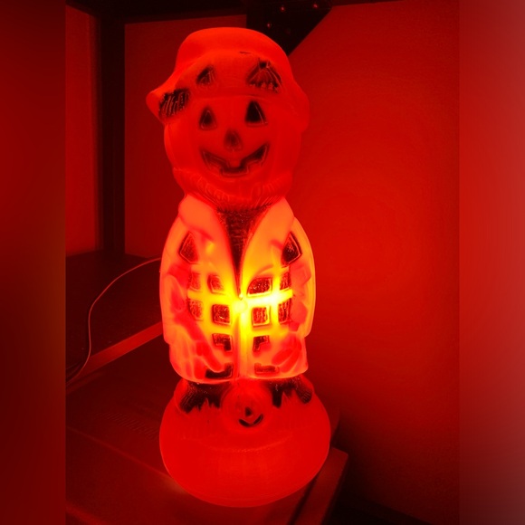 VINTAGE SCARECROW PUMPKIN LIGHT UP BLOW MOLD HOBO JACK-O-LANTERN 13-1/2